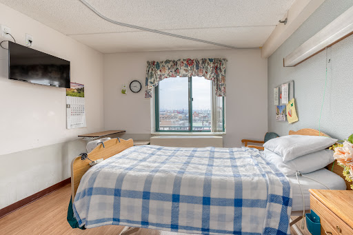 52143 union plaza care center
